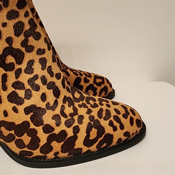 STEVE Madden Jozie-L Leopard Print Haircalf Block Heel Booties Size 7.5- NWOT - Picture 12 of 16